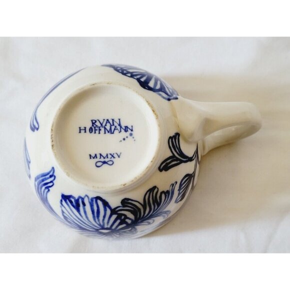 Ruan Hoffmann Anthropologie Jardin Measuring 1/2 cup & 1 cup Nested - Picture 4 of 7